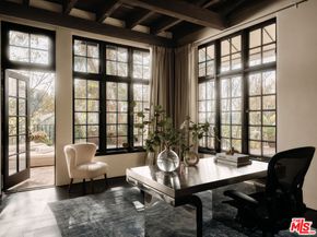 2729 Nichols Canyon Road, Los Angeles CA 90046