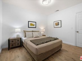 2400 W 74th Street, Los Angeles CA 90043