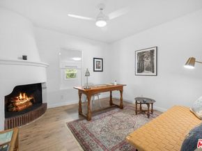 2400 W 74th Street, Los Angeles CA 90043