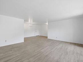 6455 La Jolla Blvd 155, La Jolla CA 92037