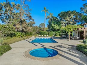 1205 Muirlands Dr, La Jolla CA 92037