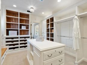 1205 Muirlands Dr, La Jolla CA 92037