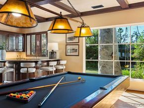 1205 Muirlands Dr, La Jolla CA 92037