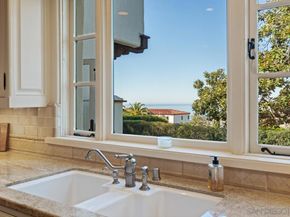 1205 Muirlands Dr, La Jolla CA 92037