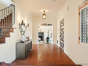 1205 Muirlands Dr, La Jolla CA 92037