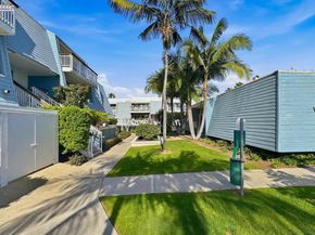 22 Montego Ct, Coronado CA 92118
