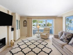 22 Montego Ct, Coronado CA 92118