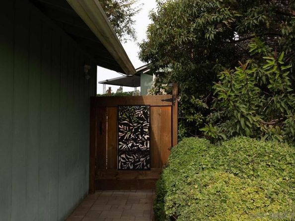 730 Lonsdale Ln, Vista CA 92084