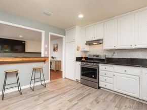 730 Lonsdale Ln, Vista CA 92084