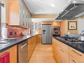 7962 Caminito Del Cid, La Jolla CA 92037