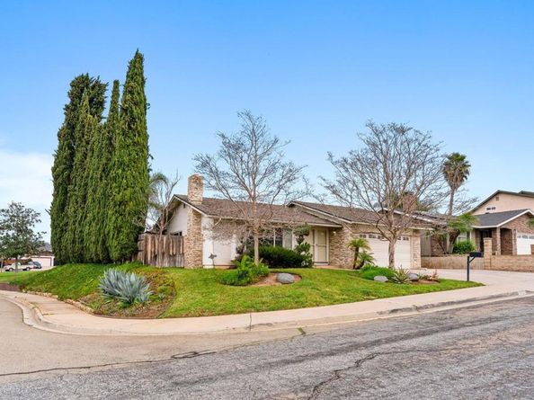 1460 Brook Rd, San Marcos CA 92069