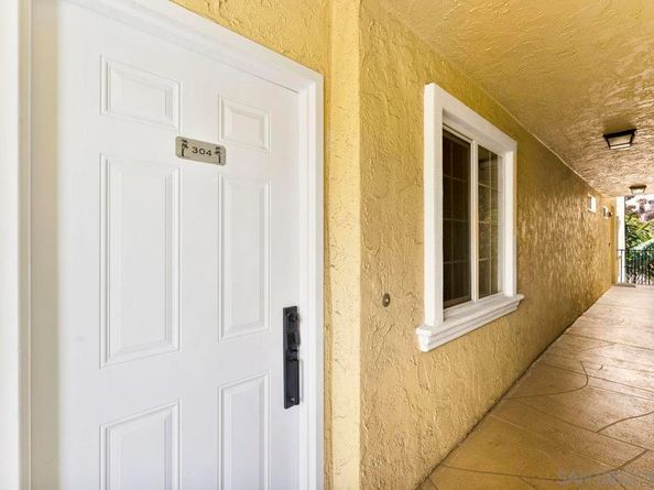5055 Collwood Blvd 304, San Diego CA 92115