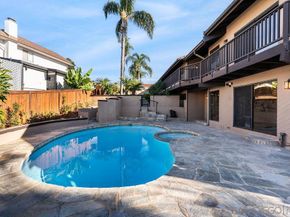 2606 Galicia Way, Carlsbad CA 92009