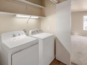 580 Camino de la Reina 321, San Diego CA 92108