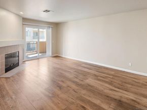 580 Camino de la Reina 321, San Diego CA 92108