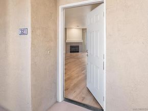 580 Camino de la Reina 321, San Diego CA 92108