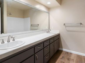 580 Camino de la Reina 321, San Diego CA 92108