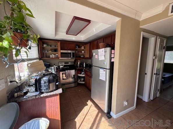 1427 N Broadway B, Escondido CA 92026