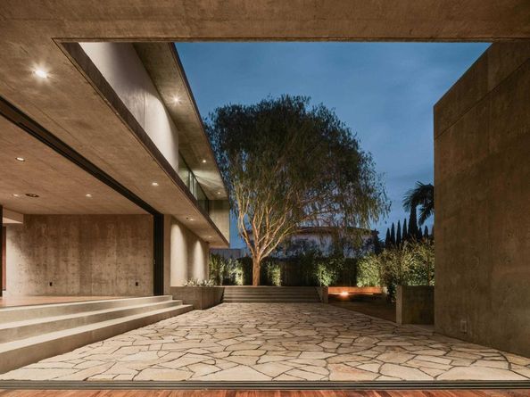 4420 Arista Dr, San Diego CA 92103