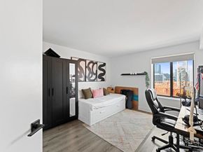 1514 7Th Ave 403, San Diego CA 92101