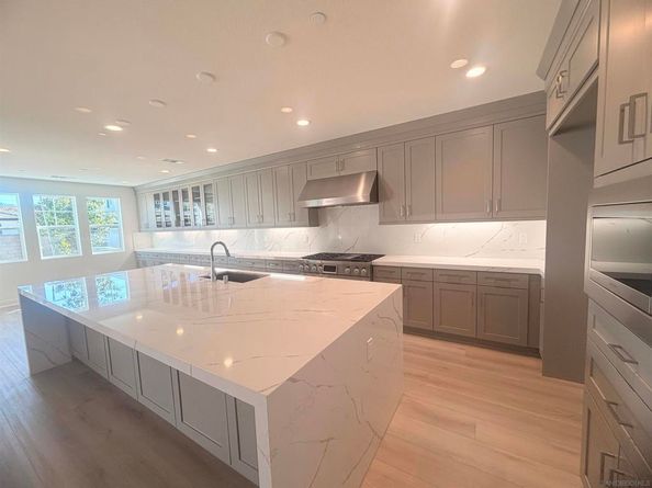 13765 Holly Oak Way, Poway CA 92064