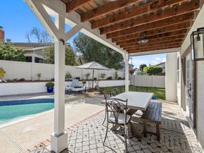 4903 Via Cinta, San Diego CA 92122