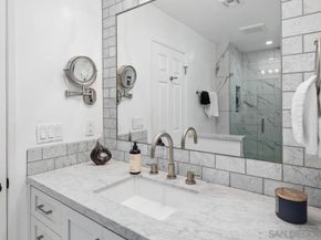 4903 Via Cinta, San Diego CA 92122