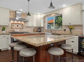 4903 Via Cinta, San Diego CA 92122