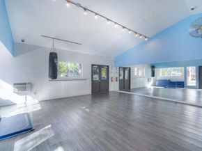 15383 Maturin Dr 221, San Diego CA 92127