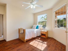 1992 Ridge Way Glen, Escondido CA 92029