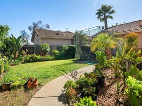 1992 Ridge Way Glen, Escondido CA 92029