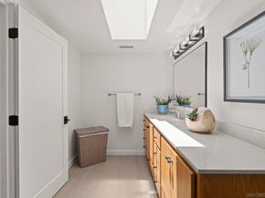 1653 El Paso Real, La Jolla CA 92037