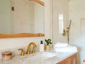 19777 Grand View Drive, Topanga CA 90290