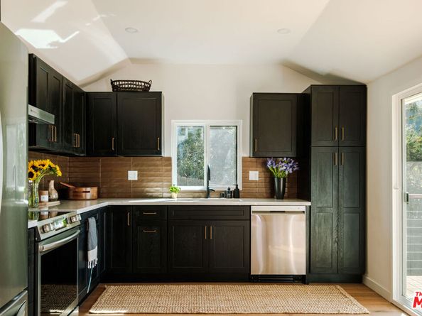 19777 Grand View Drive, Topanga CA 90290