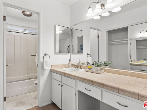 1885 Veteran Avenue 103, Los Angeles CA 90025