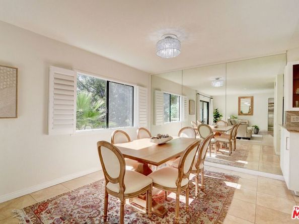 2345 Roscomare Road 303, Los Angeles CA 90077