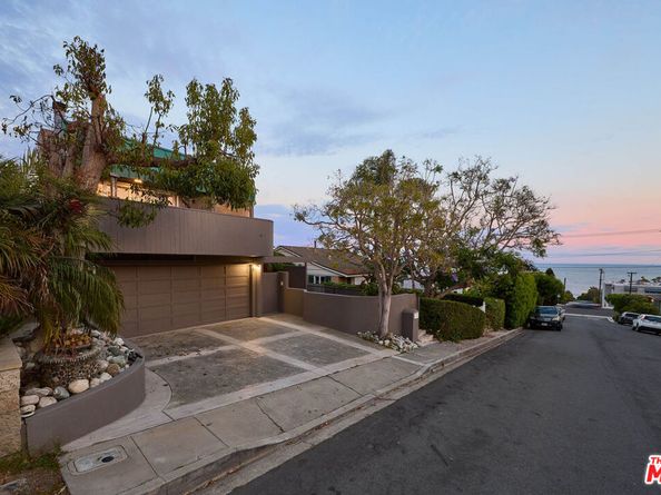 253 Fairview Street, Laguna Beach CA 92651