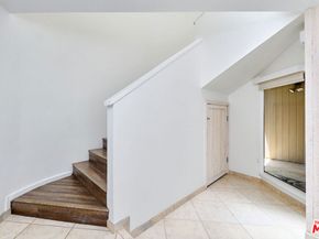 253 Fairview Street, Laguna Beach CA 92651