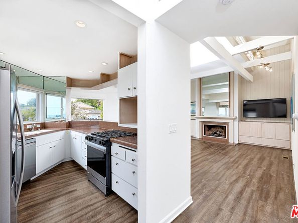 253 Fairview Street, Laguna Beach CA 92651