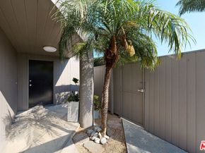 253 Fairview Street, Laguna Beach CA 92651