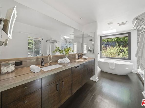 3 Latimer Road, Santa Monica CA 90402