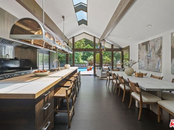 3 Latimer Road, Santa Monica CA 90402