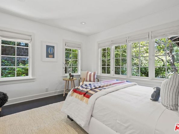 3 Latimer Road, Santa Monica CA 90402