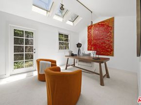 3 Latimer Road, Santa Monica CA 90402