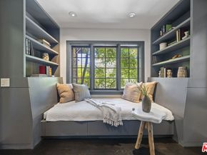 3 Latimer Road, Santa Monica CA 90402