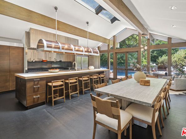 3 Latimer Road, Santa Monica CA 90402