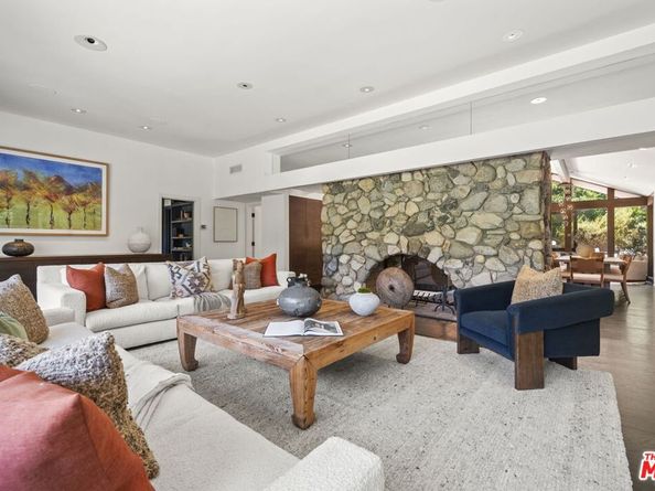 3 Latimer Road, Santa Monica CA 90402