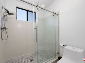 2519 Kansas Avenue 107, Santa Monica CA 90404