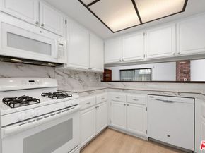 2519 Kansas Avenue 107, Santa Monica CA 90404