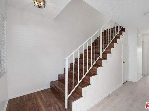 2519 Kansas Avenue 107, Santa Monica CA 90404